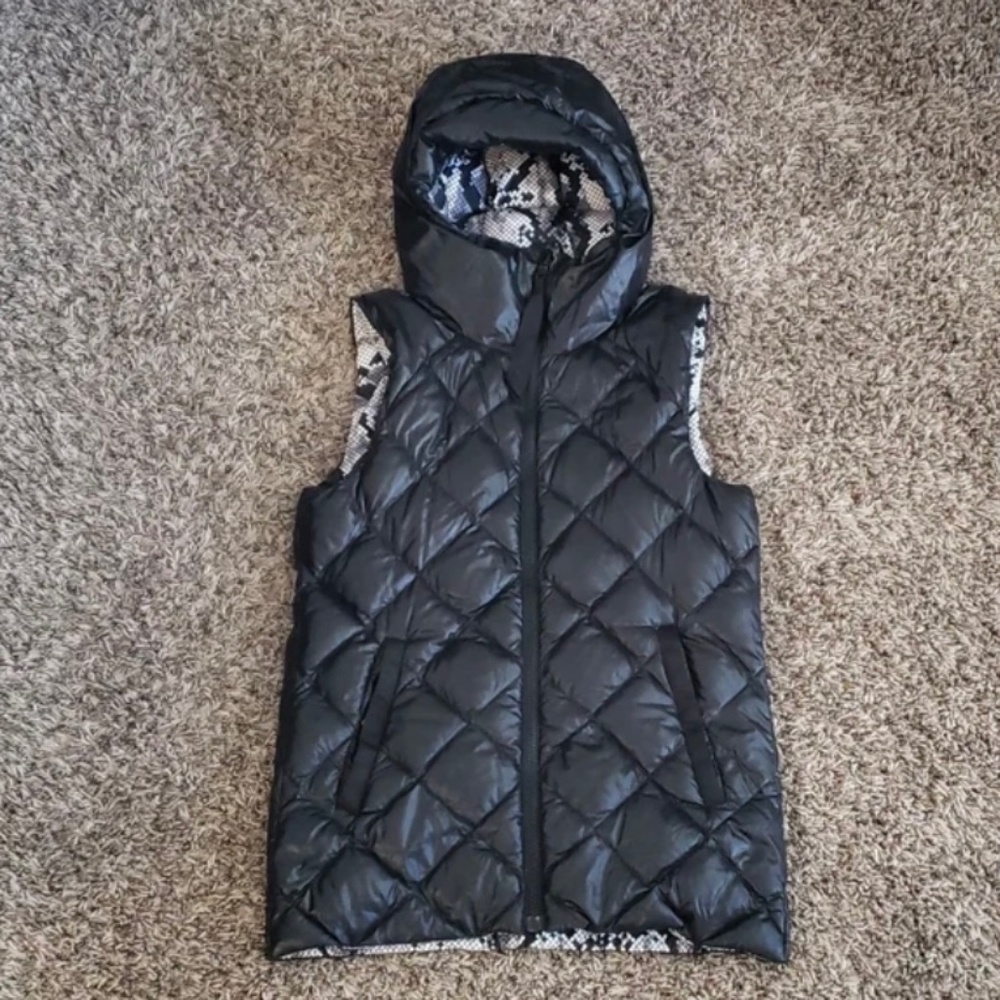 Lululemon The Fluffiest Vest 2